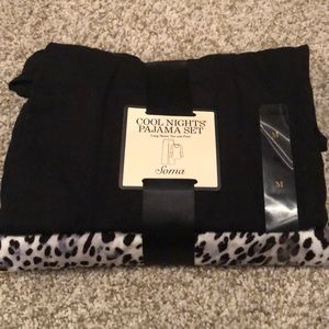 Soma pajama set